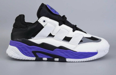 ​Кросівки Adidas Niteball 38, 40 р. Весна 
Матеріали:
Текстиль + натур. замша + піна
Сезон:
Весна