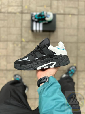 ​Кросівки Adidas Niteball 39 (25 см.) Матеріали:
Текстиль + натур. замша + піна.
Сезон:
Весна