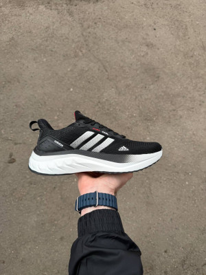 Кросівки Adidas Profoam Lite 41 (26 см.) р. Літо Матеріали: 
Сквозна сітка + піна Boost 
Сезон: Літо