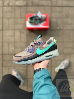 ​Кросівки Nike Air Max Terrascape 0 р. Весна-літо Сезон:
Весна-літо
Трохи маломірять.