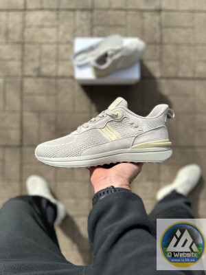 ​Кроссовки BAAS 41-43 р. Сезон:
Весна