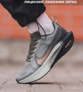 ​​Кросівки Nike ZOOM Vaporfly 44 (28.5 см.) р. Літо