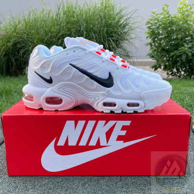 ​Кросівки Nike Air Max Plus Drift 41-45 р. Весна Є ОПТ, дропшипінг, роздріб
Материал:
Кожа, сетка
Подошва:
Резина
