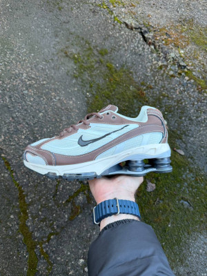 ​​Кросівки Nike Shox 42, 43 р. Весна-Літо Новий колір
Є ОПТ, дропшипінг, роздріб
По устільці
Маломірки (-1 розмір йдуть)
Матеріали:
Текстиль + гума
Сезон:
Весна-Літо