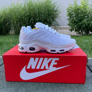 ​Кросівки Nike Air Max Plus Tn+ 36-46 р. 9 кольорів, Є ОПТ