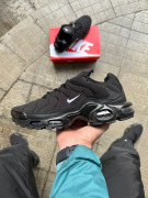 Кросівки nike air max plus triple 41-46 р. Термо 4 види є опт