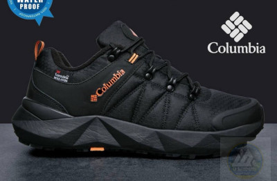 Кросівки Columbia Thinsulate 41 (26 см.) Термо до -10С° На холодну осінь та зиму до -10С° По устільці Маломірки. Матеріали: Влагостійкий текстиль + піна + фліс Сезон: Осінь-Зима