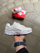 ​Кросівки Nike Zoom Vomero 5 41 (26 см.) р. Літо