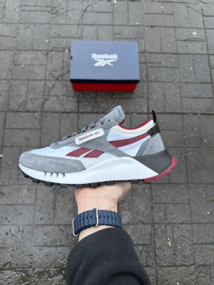 Оригінал Кросівки Reebok 44 (28-28.5 см.) р. Весна-Літо Оригінал Кросівки Reebok 44 (28-28.5 см.) р. Весна-Літо 100% оригінал
Кольорові
На вузьку та середню ногу
На весну-літо
Є ОПТ, дропшипінг, роздріб
