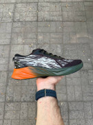 Кросівки ASICS Novablast 41, 43 р. Літо