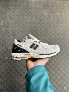 ​Кросівки New Balance 1906 Ліцензія