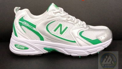 Кроссовки New Balance 530 42 (27 см.) р. Весна-літо Є ОПТ, дропшипінг, роздріб
Матеріали:
Легкий текстиль + піна
Сезон:
Весна-літо