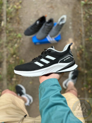 ​Кросівки Adidas 0 р. Весна-літо Матеріали:
Текстиль + піна.
Сезон:
Весна-літо