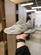 ​Кросівки New Balance 9060