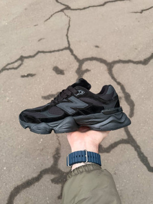 Кросівки New Balance 9060 42-43 (27 см.) р. Весна Без утеплення В чорному кольорі
Є ОПТ, дропшипінг, роздріб
Матеріали:
Натур. замша + текстиль + піна
Сезон:
Весна-Осінь