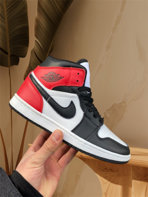 Кросівки Nike Air Jordan 36-41 р. Весна 22 варіанти Весна
Є ОПТ, дропшипінг, роздріб
Материал:
Кожа
Демисезон