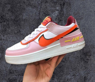 Кросівки Nike Air Force 1 Shadow 36, 37, 39 р. Весна-Осінь Маломірки 
Є ОПТ, дропшипінг, роздріб 
Сезон: 
Весна-Осінь