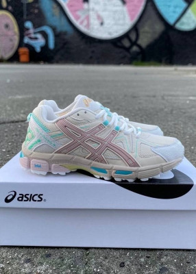 Кросівки Asics Gel-Kahana 8 36-41 р. Весна Кросівки Asics Gel-Kahana 8 36-41 р. Весна Материал: Кожа сетка Подошва: Пена, Резина Демисезон