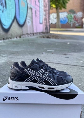 Кросівки Asics Gel-Kahana 8 36-41 р. Весна Кросівки Asics Gel-Kahana 8 36-41 р. Весна Материал: Кожа сетка Подошва: Пена, Резина Демисезон