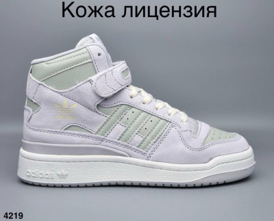 Кросівки Adidas Forum 36-41 р. Весна 2 види Кросівки Adidas Forum 36-41 р. Весна 2 види 2 види
Ліцензія
Без утеплення
Є ОПТ, дропшипінг, роздріб
Матеріали:
Натур замша + гума
Сезон:
Осінь-Весна
