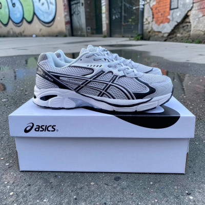 Кросівки Asics GT-2160 0 р. Демисезон Материал: Кожа сетка Подошва: Пена, Резина Демисезон