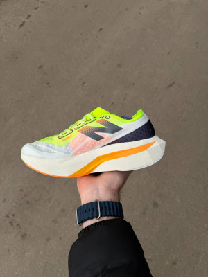 ​​Кросівки New Balance Elite 36, 38 р. Літо Є ОПТ, дропшипінг, роздріб
Трохи маломірки
Матеріали:
Легкий текстиль + мʼяка піна
Сезон:
Літо