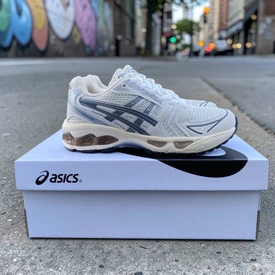 Кросівки Asics GT-2160 38, 39 р. Демисезон Материал: Кожа сетка Подошва: Пена, Резина Демисезон